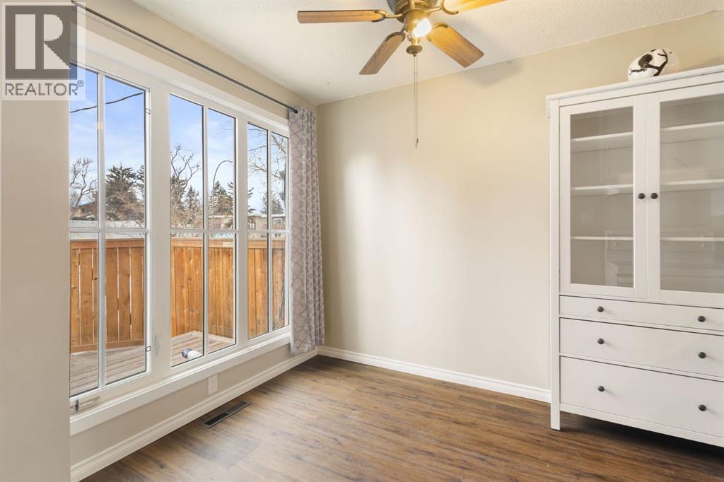 Single Family House for Sale in   Buckthorn Road NW Thorncliffe Calgary 