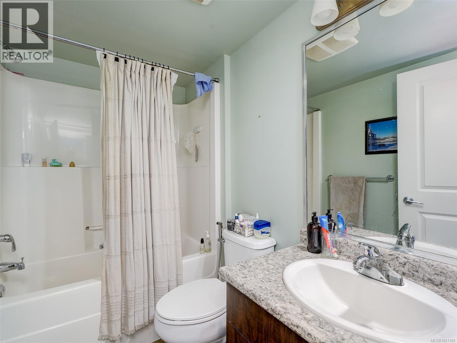 409 1405 Esquimalt Street, Esquimalt