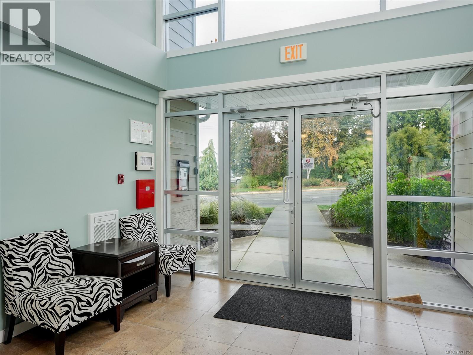 409 1405 Esquimalt Street, Esquimalt