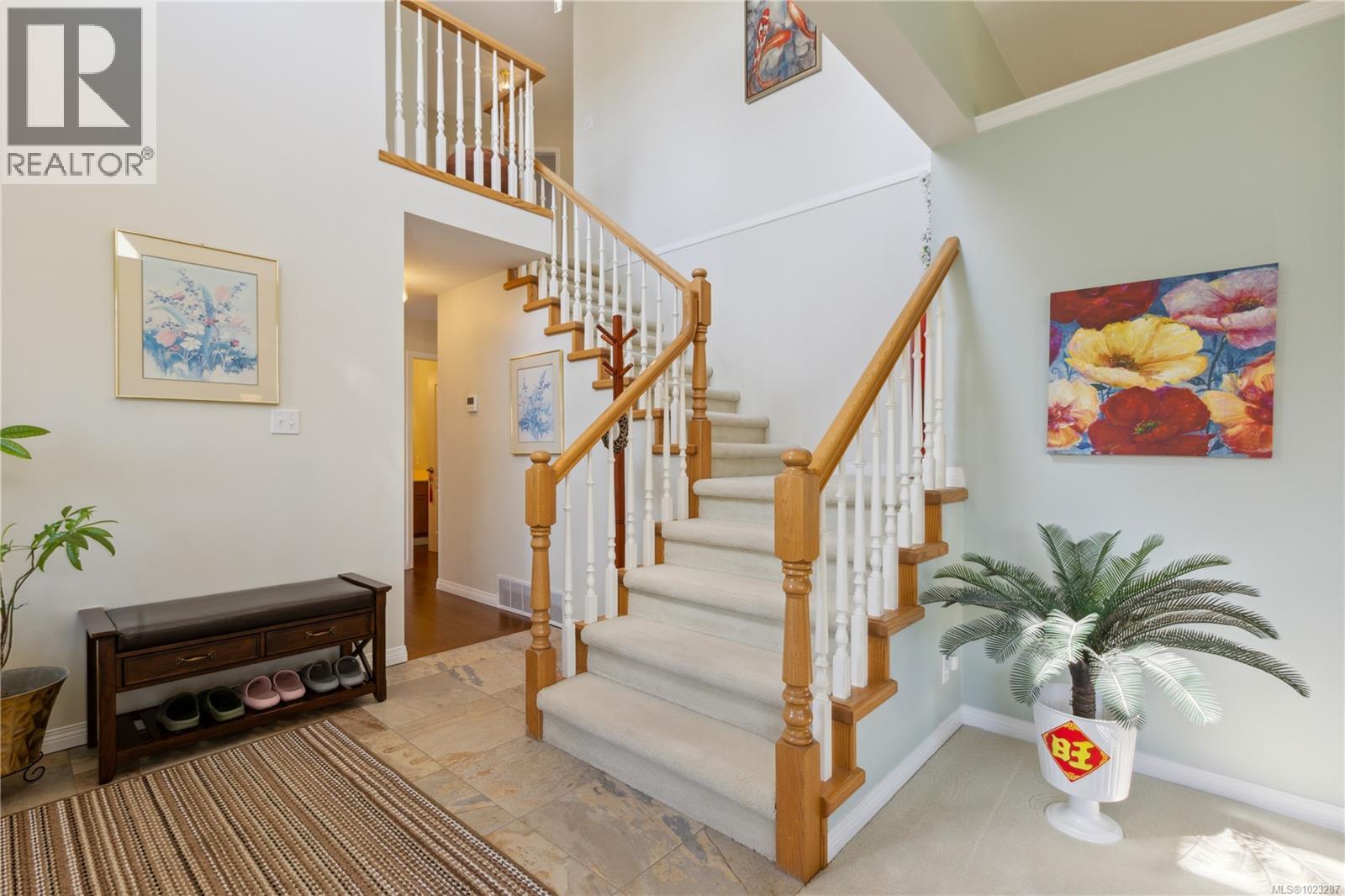 729 Crown Isle Dr, Courtenay