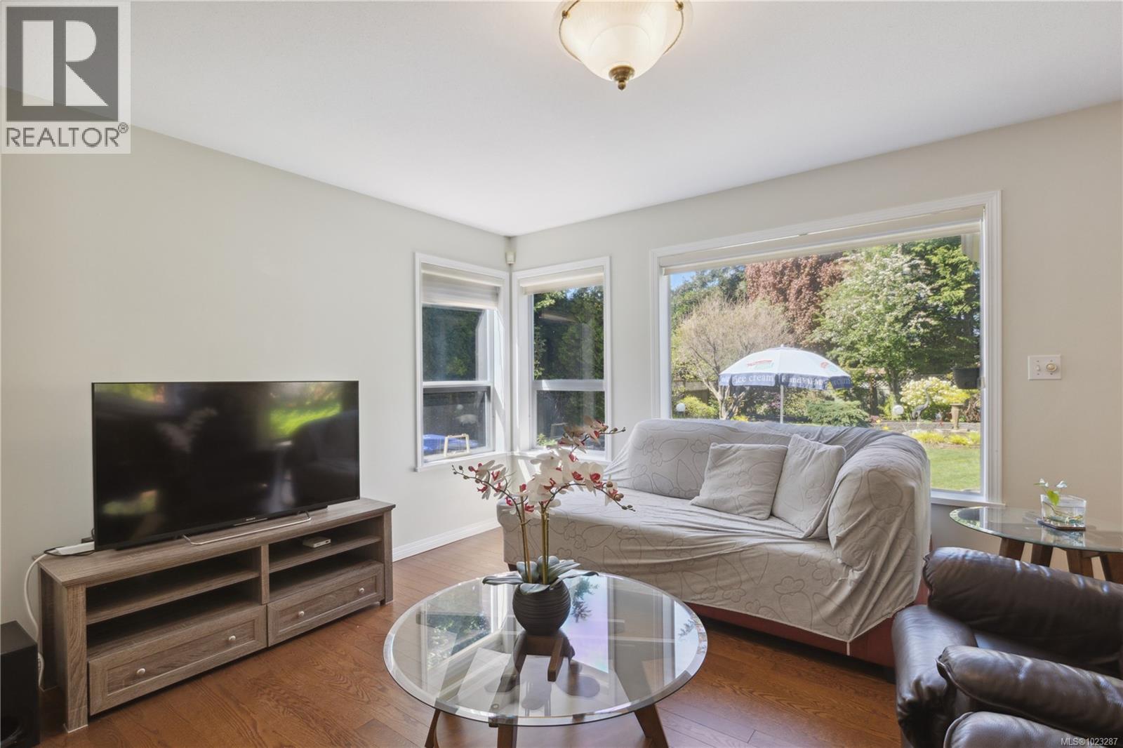 729 Crown Isle Dr, Courtenay