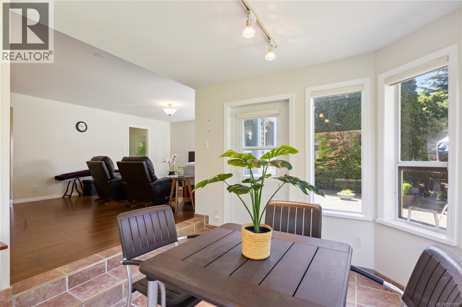 729 Crown Isle Dr, Courtenay