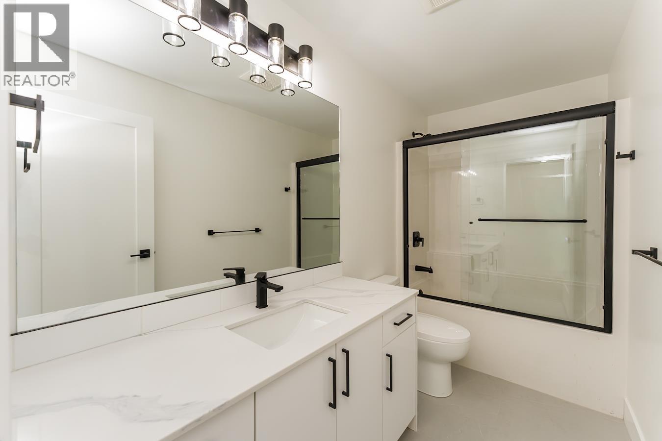 #1202 2395 ROWE STREET, Prince George