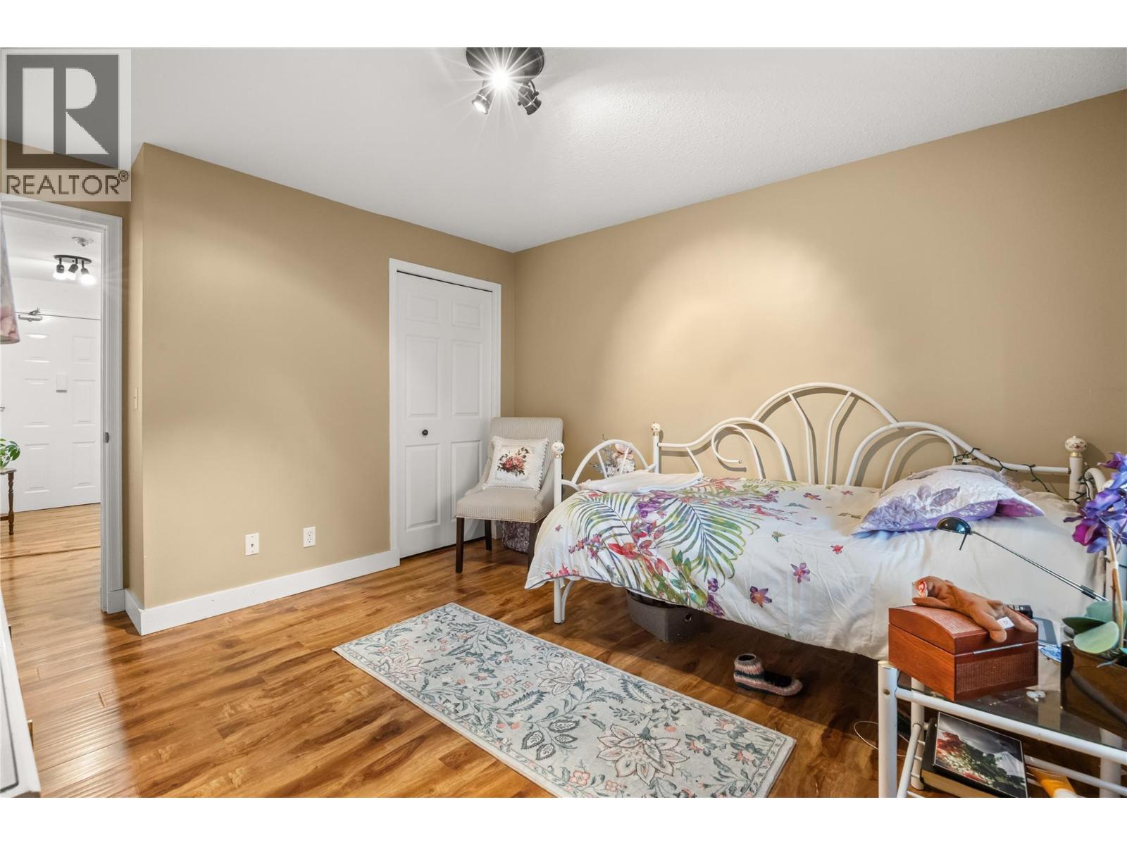 203 740 Winnipeg Street, Penticton