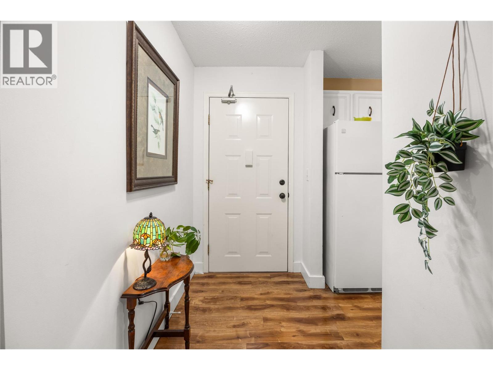 203 740 Winnipeg Street, Penticton