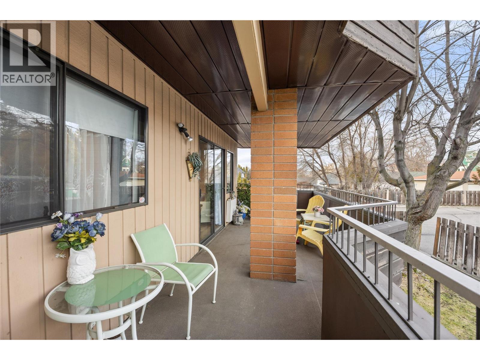 203 740 Winnipeg Street, Penticton