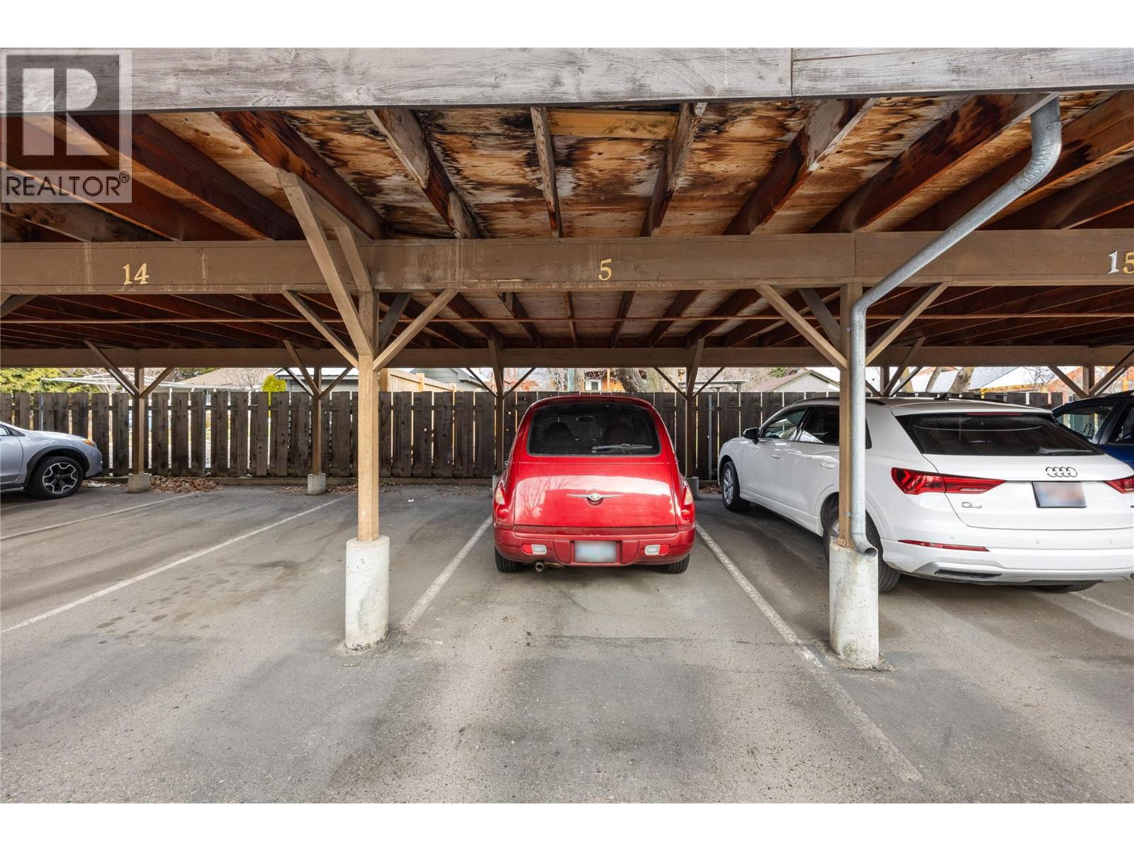 203 740 Winnipeg Street, Penticton