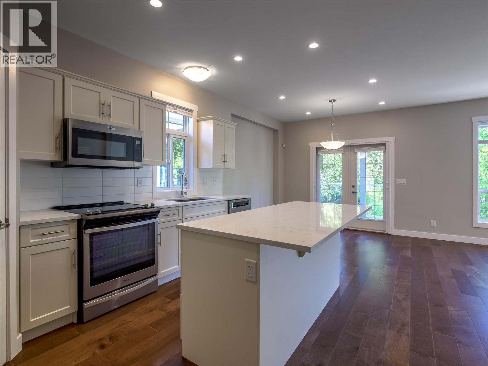 118 1675 Penticton Avenue, Penticton