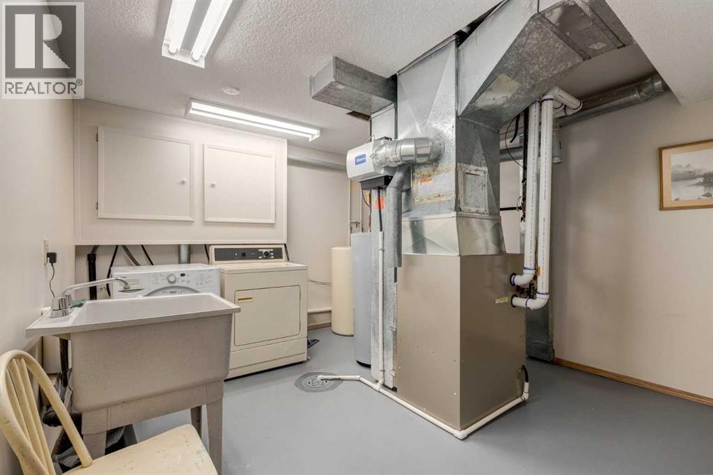 Single Family House Bungalow for Sale in  Hawkcliff Way NW Hawkwood Calgary 