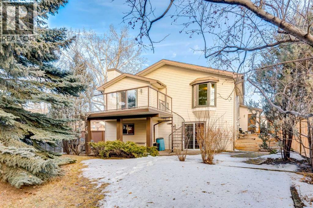 Single Family House Bungalow for Sale in  Hawkcliff Way NW Hawkwood Calgary 