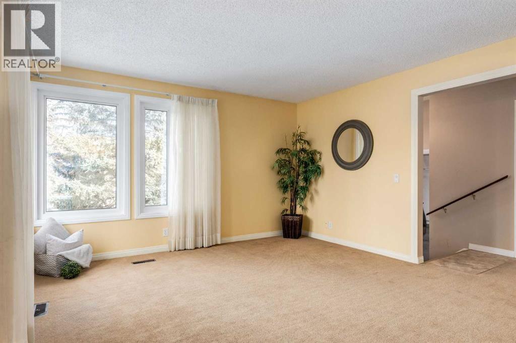 Single Family House Bungalow for Sale in  Hawkcliff Way NW Hawkwood Calgary 