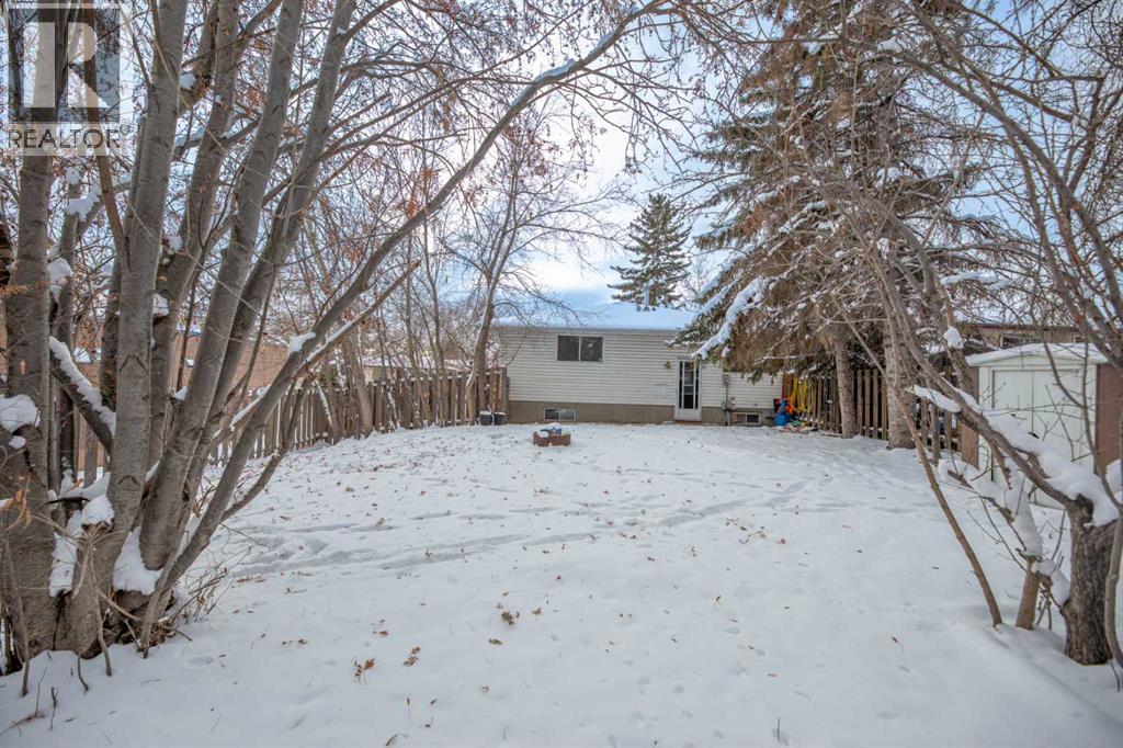 Single Family House Bungalow for Sale in  Lynnover Road SE Ogden Calgary 
