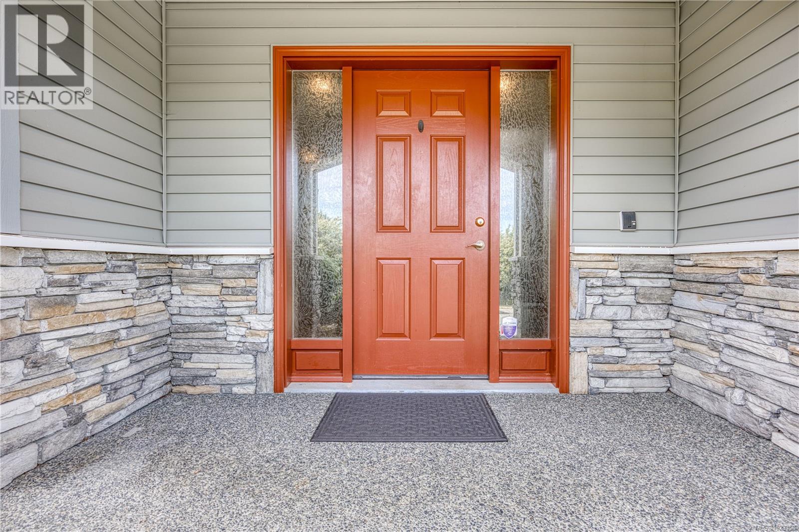 6381 Icarus Dr, Nanaimo