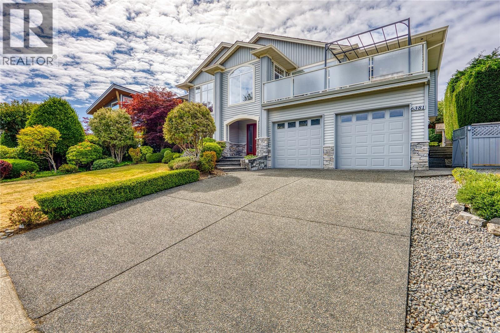6381 Icarus Dr, Nanaimo