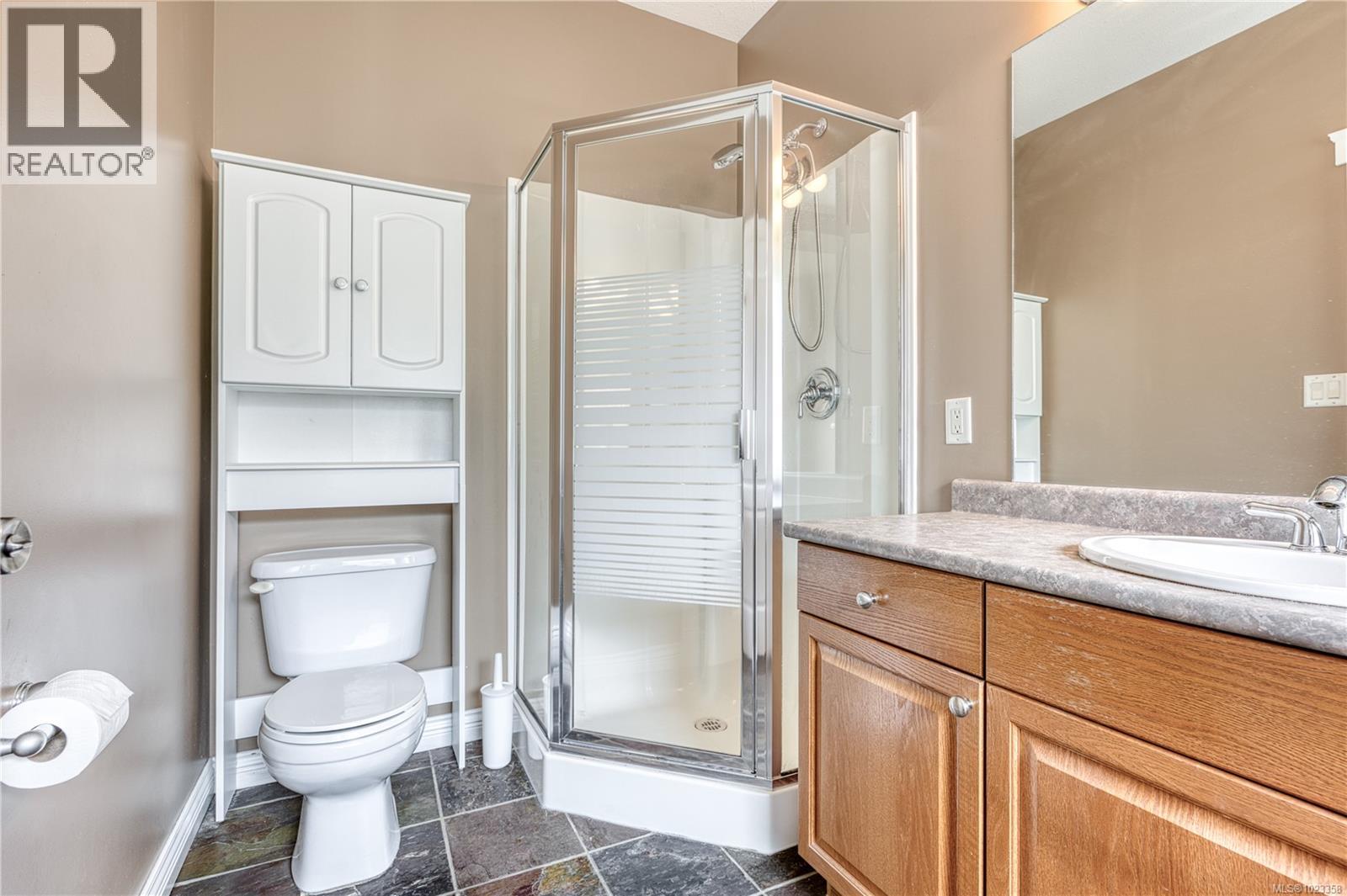 6381 Icarus Dr, Nanaimo