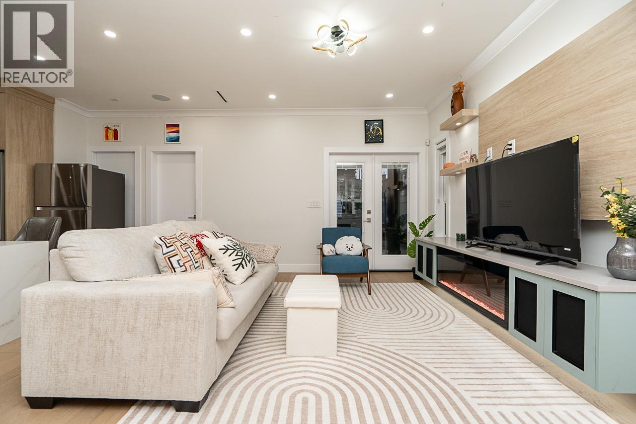 7962 EDMONDS STREET, Burnaby