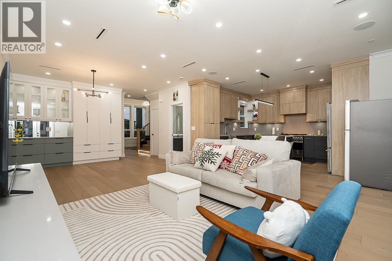 7962 EDMONDS STREET, Burnaby