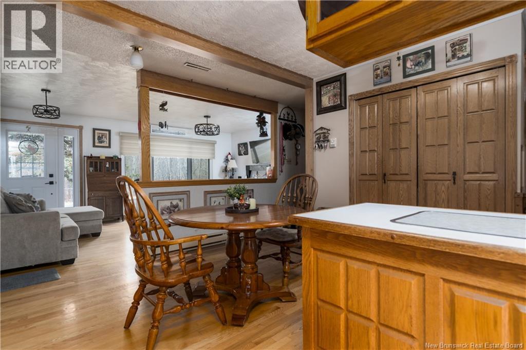 12 Colebrooke Road - 11