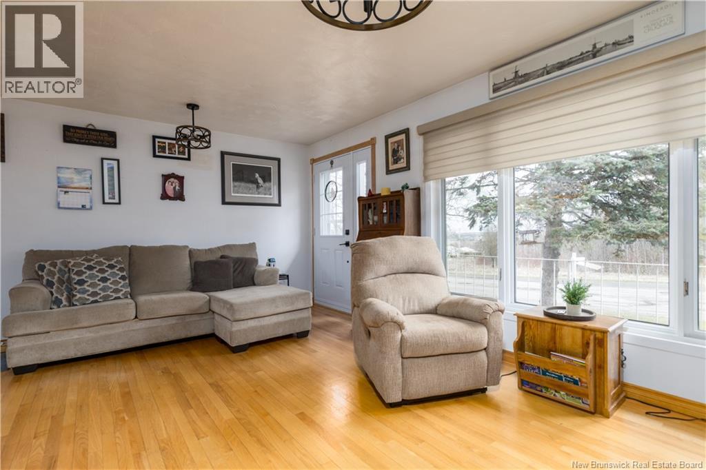 12 Colebrooke Road - 13