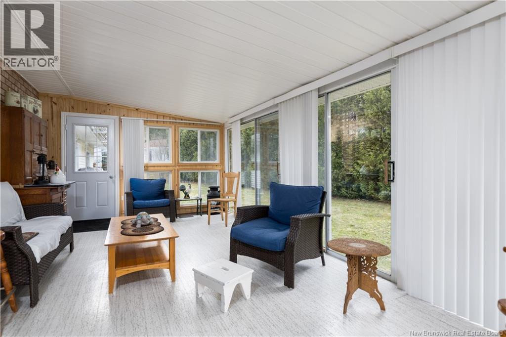 12 Colebrooke Road - 14