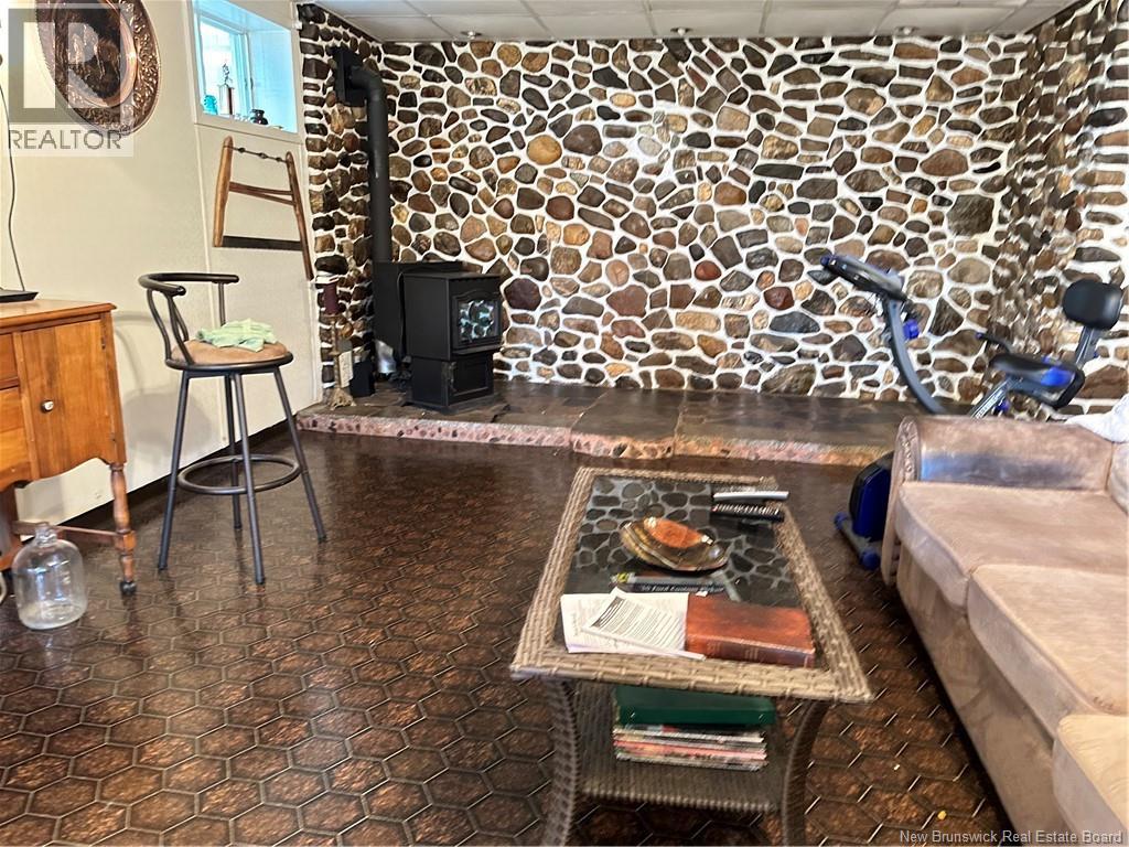 12 Colebrooke Road - 19
