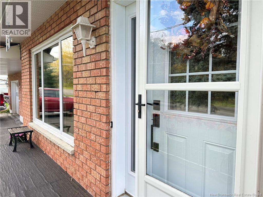 12 Colebrooke Road - 22