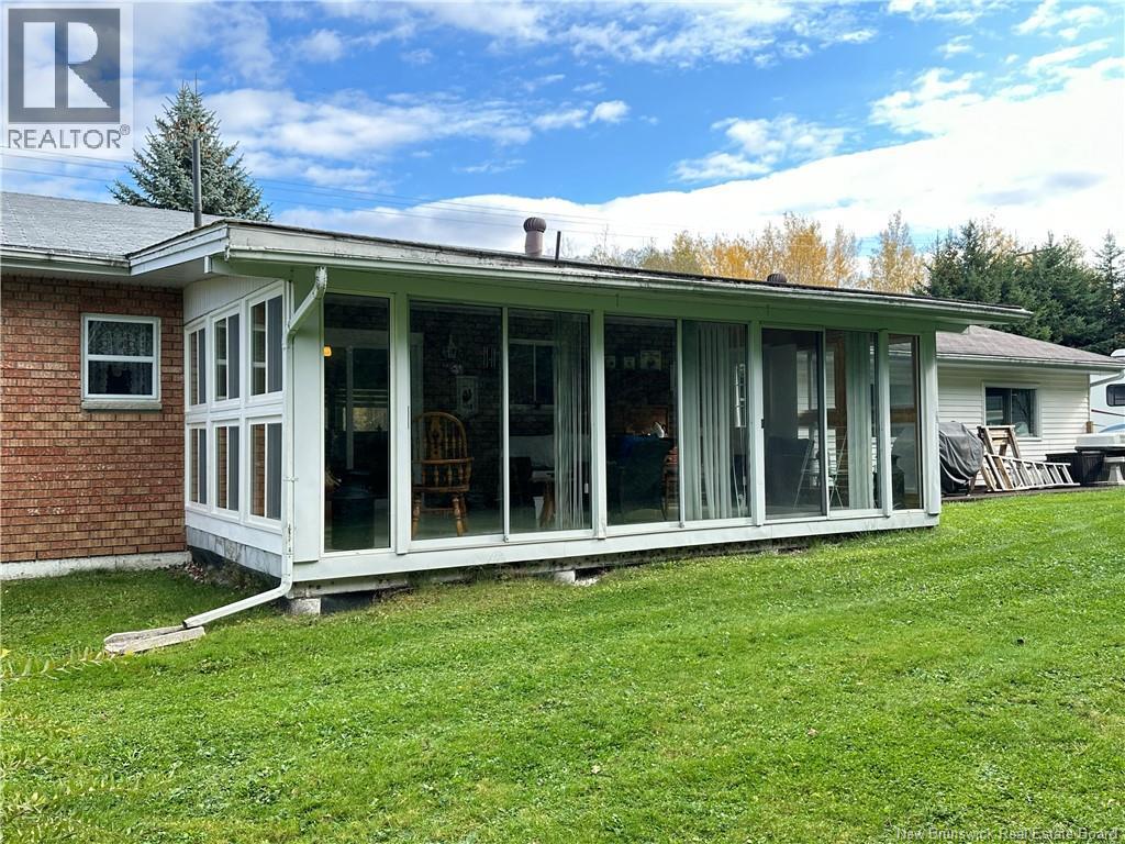 12 Colebrooke Road - 25