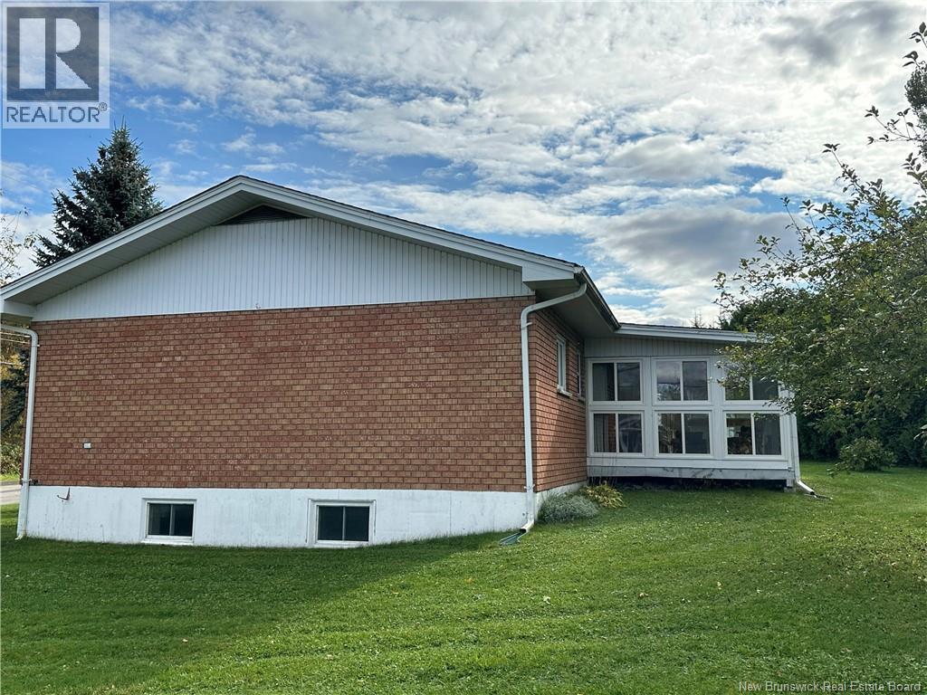 12 Colebrooke Road - 27