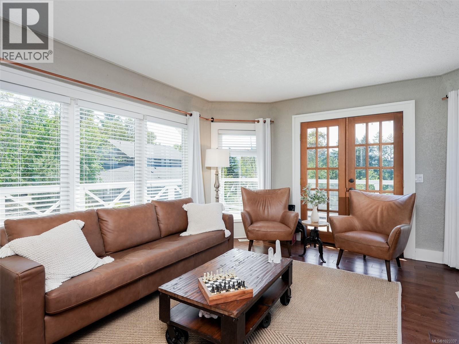 2564 Lavinia Rd, Shawnigan Lake