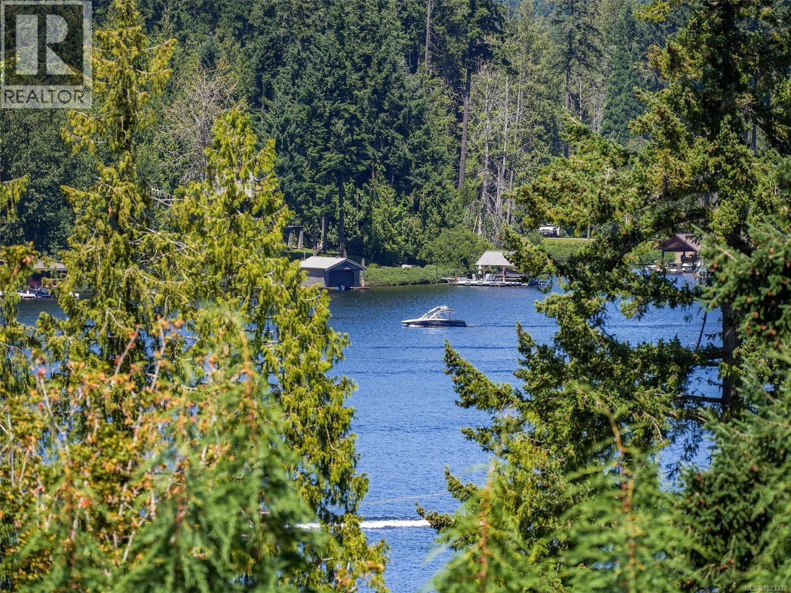 2564 Lavinia Rd, Shawnigan Lake