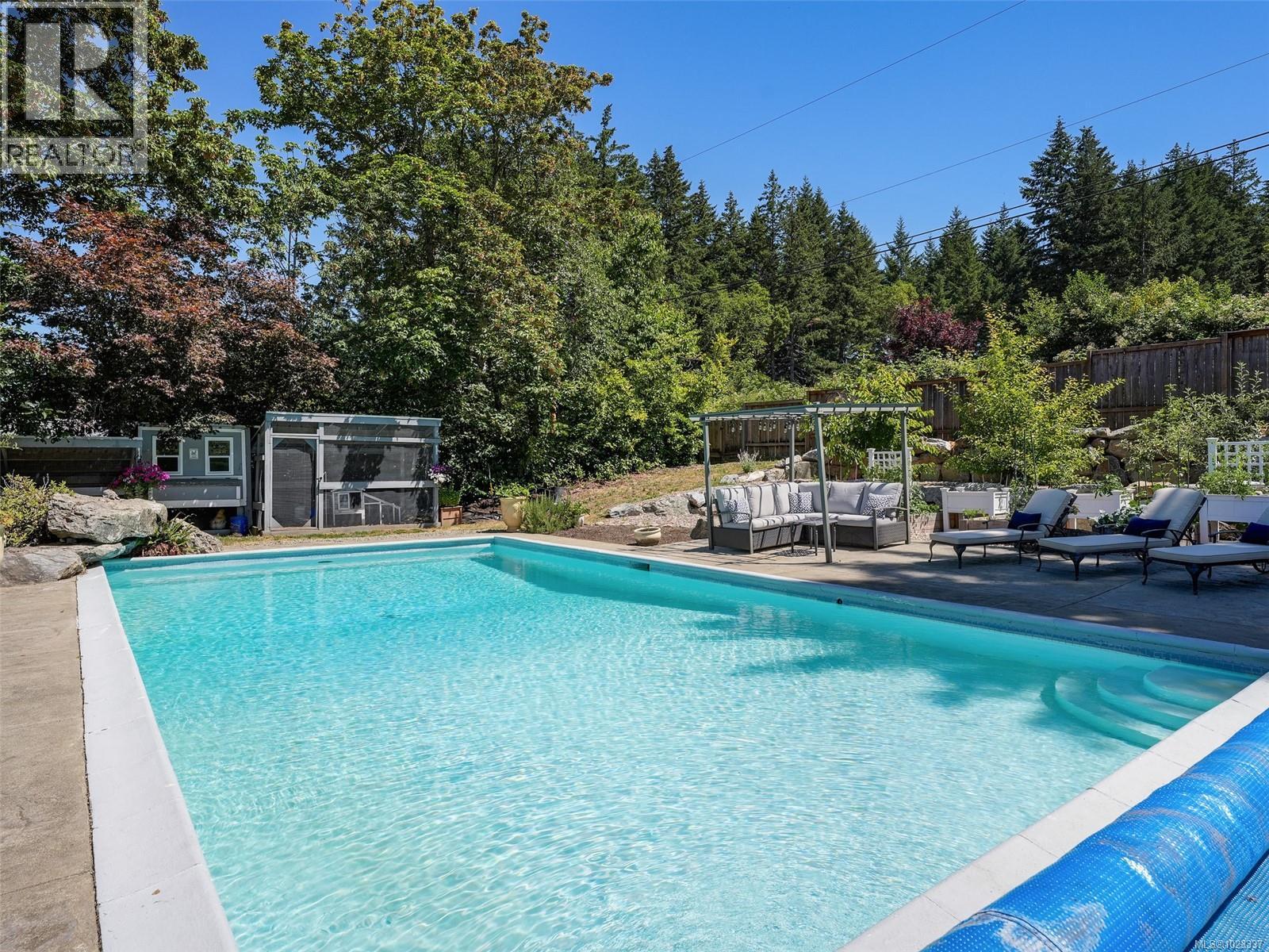 2564 Lavinia Rd, Shawnigan Lake