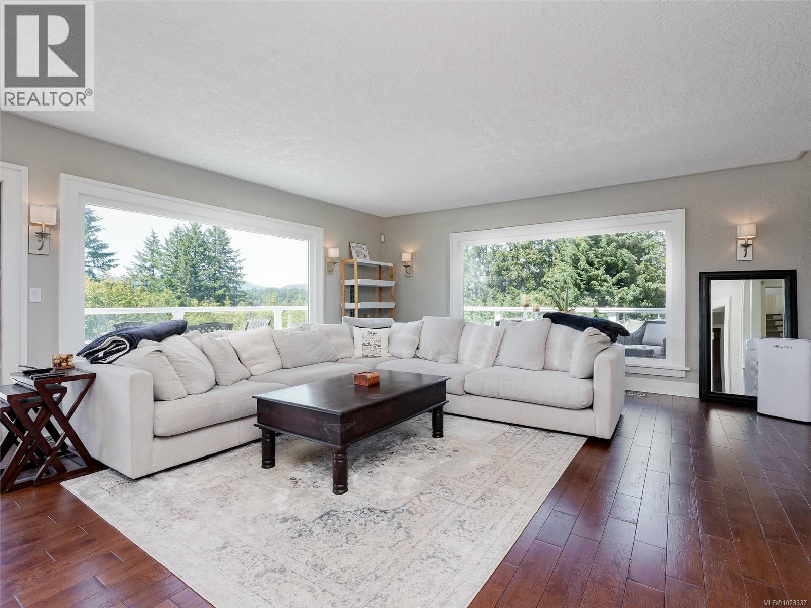 2564 Lavinia Rd, Shawnigan Lake