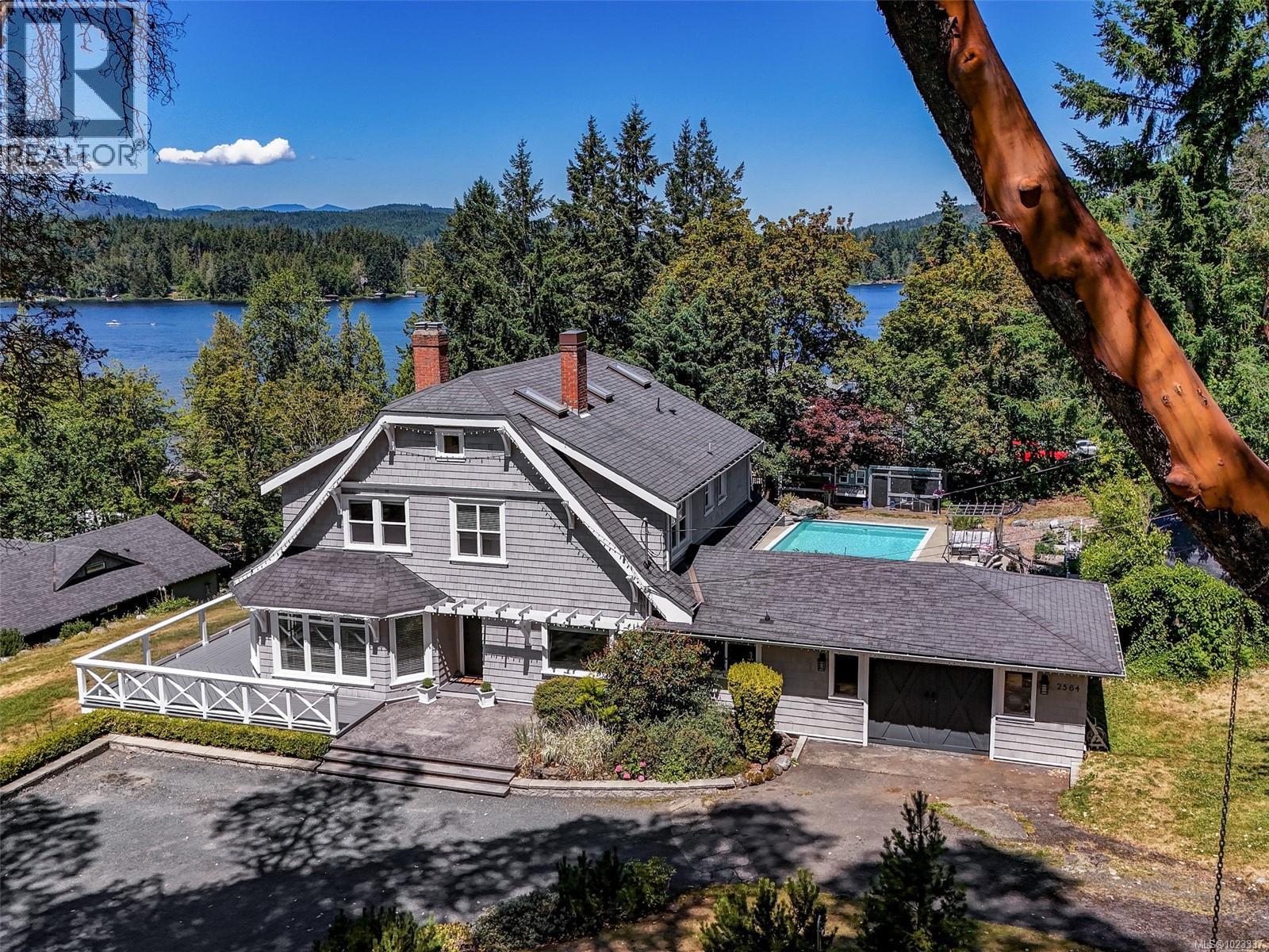2564 Lavinia Rd, Shawnigan Lake