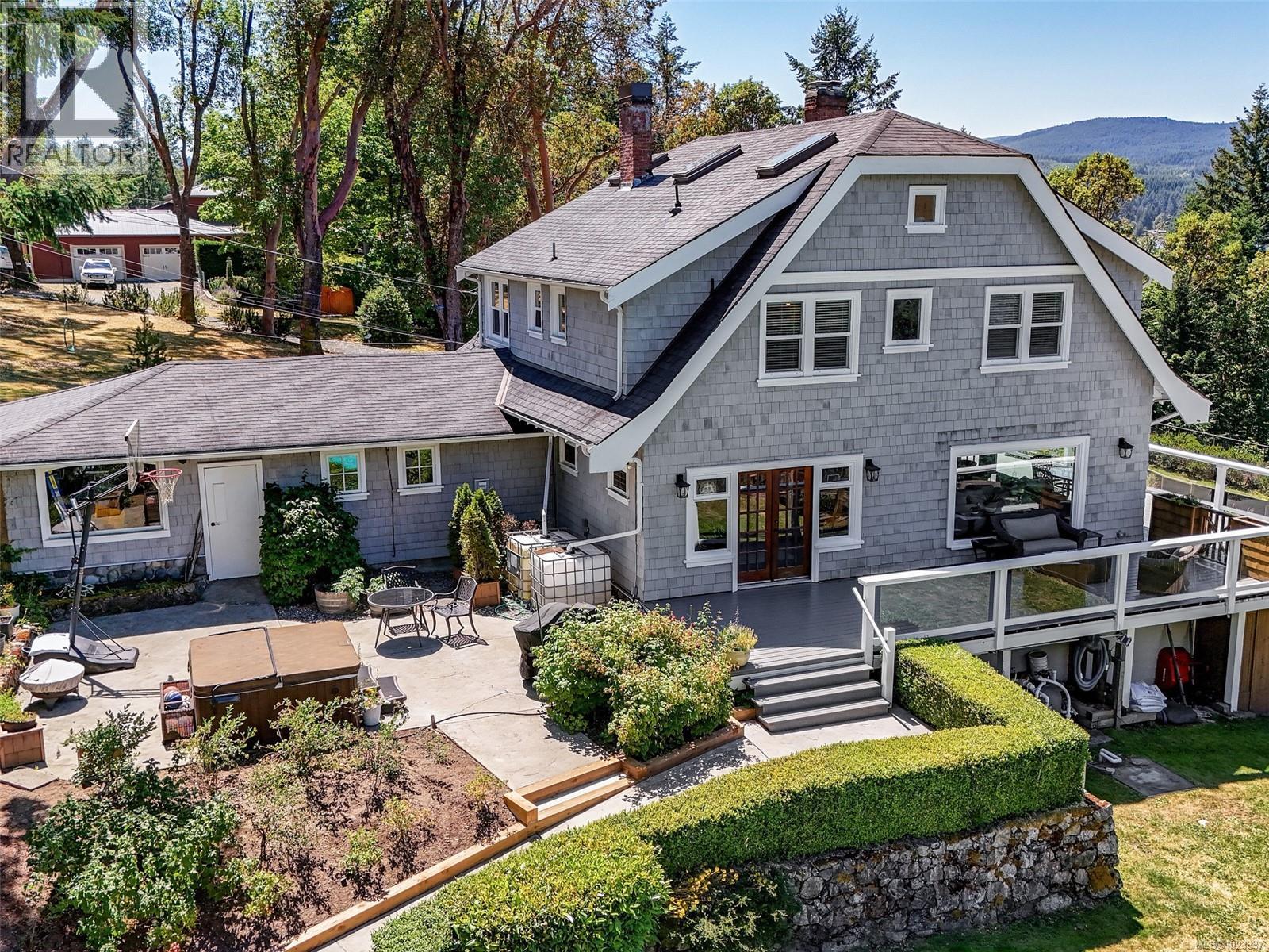 2564 Lavinia Rd, Shawnigan Lake