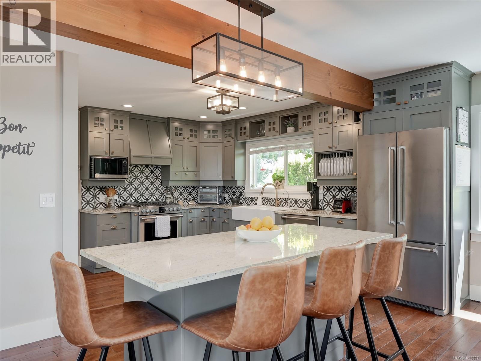 2564 Lavinia Rd, Shawnigan Lake