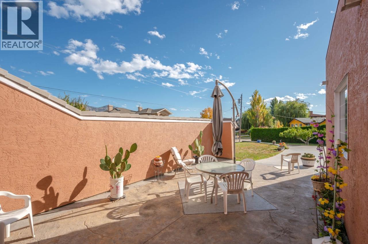  43 Harbour Key Drive, Osoyoos