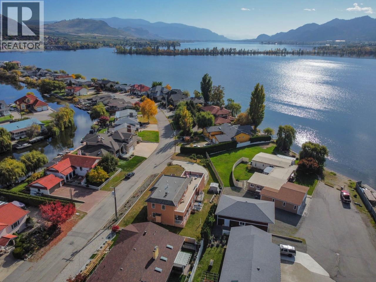  43 Harbour Key Drive, Osoyoos