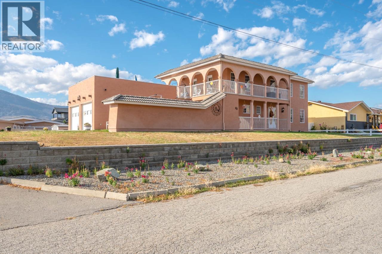  43 Harbour Key Drive, Osoyoos