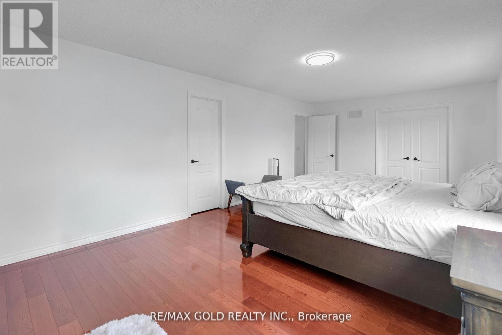 39 DARREN ROAD - 25