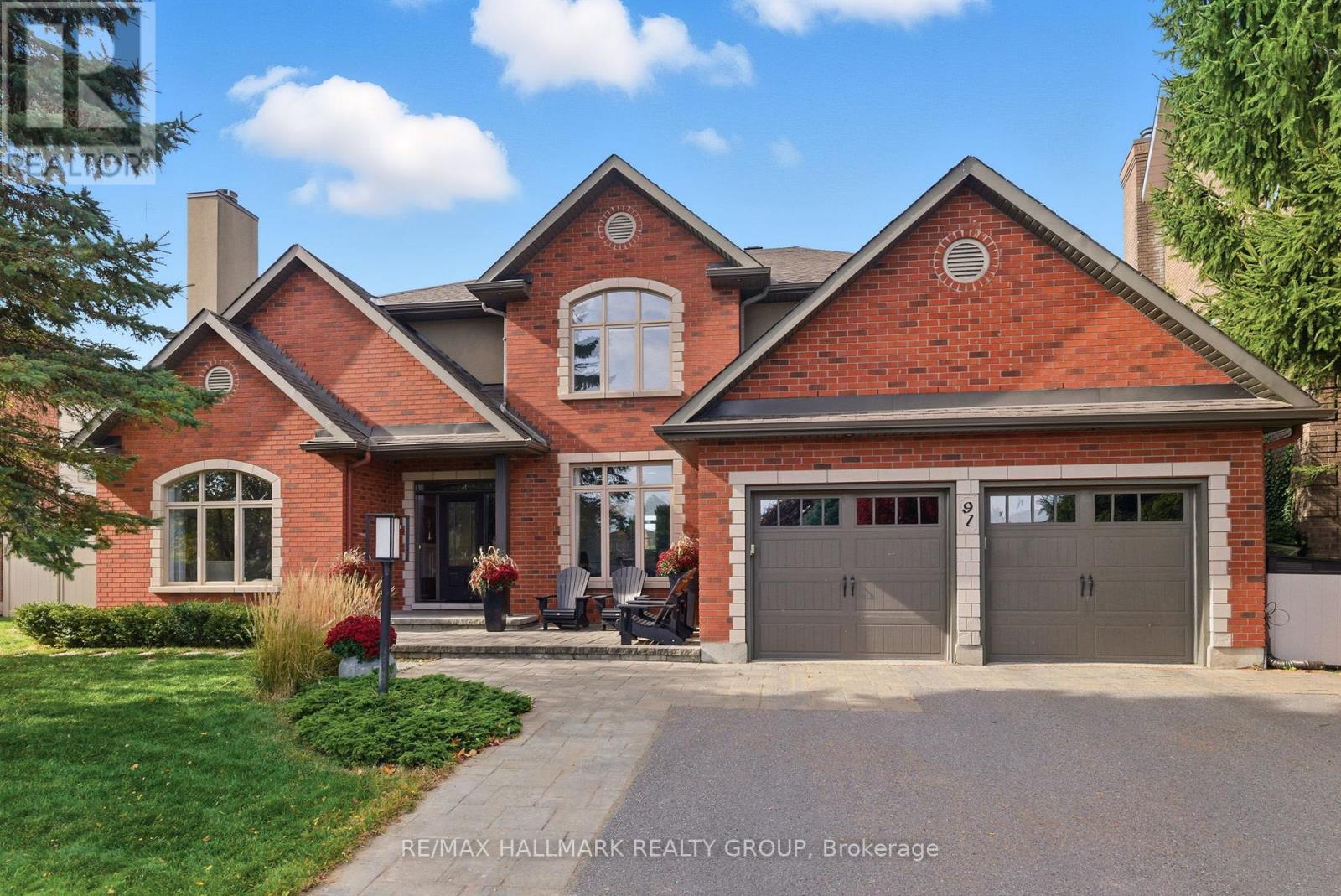 Welcome to 91 Shaughnessy Crescent in Kanata Lakes