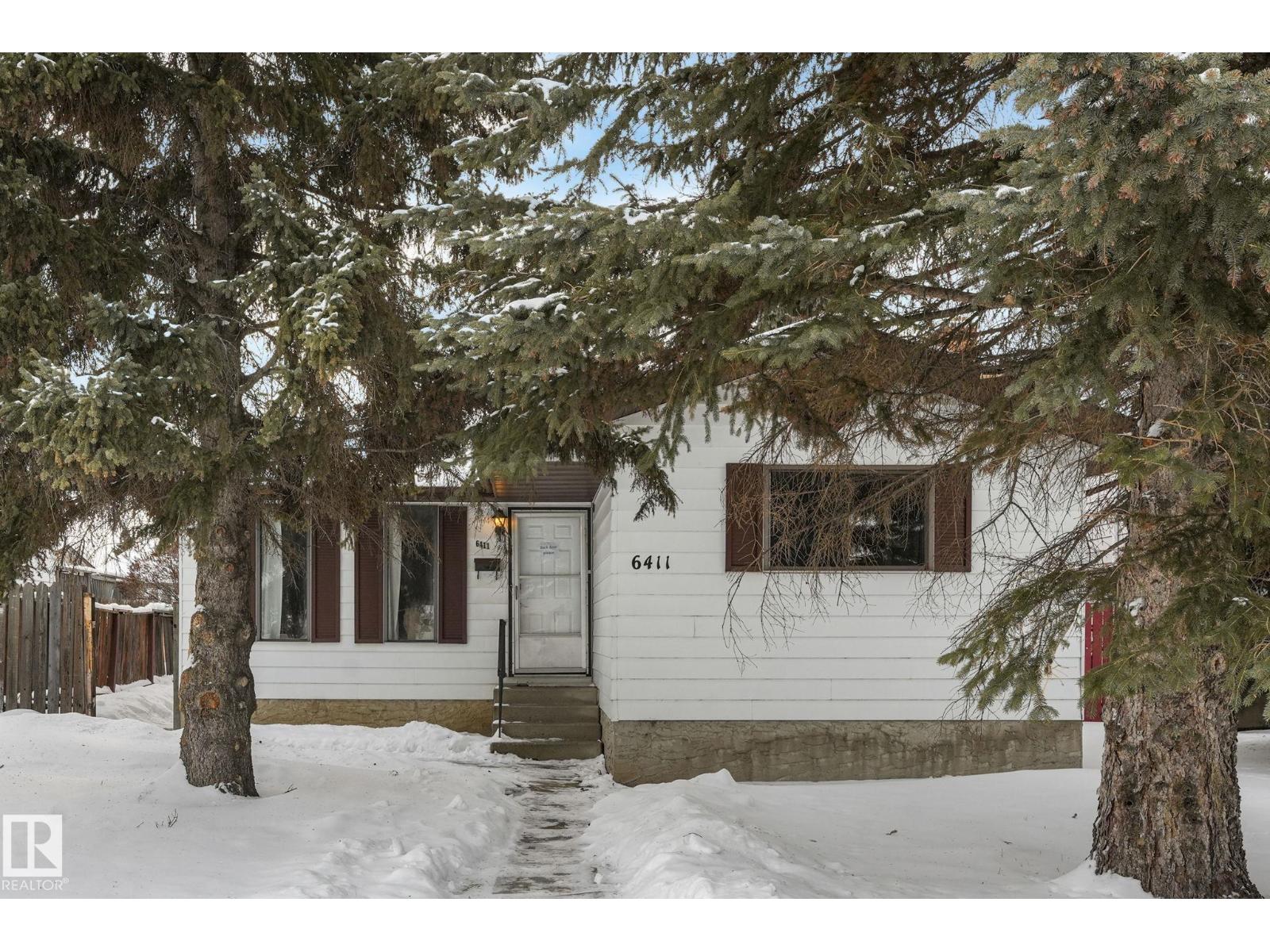 6411 12 AV NW, Edmonton