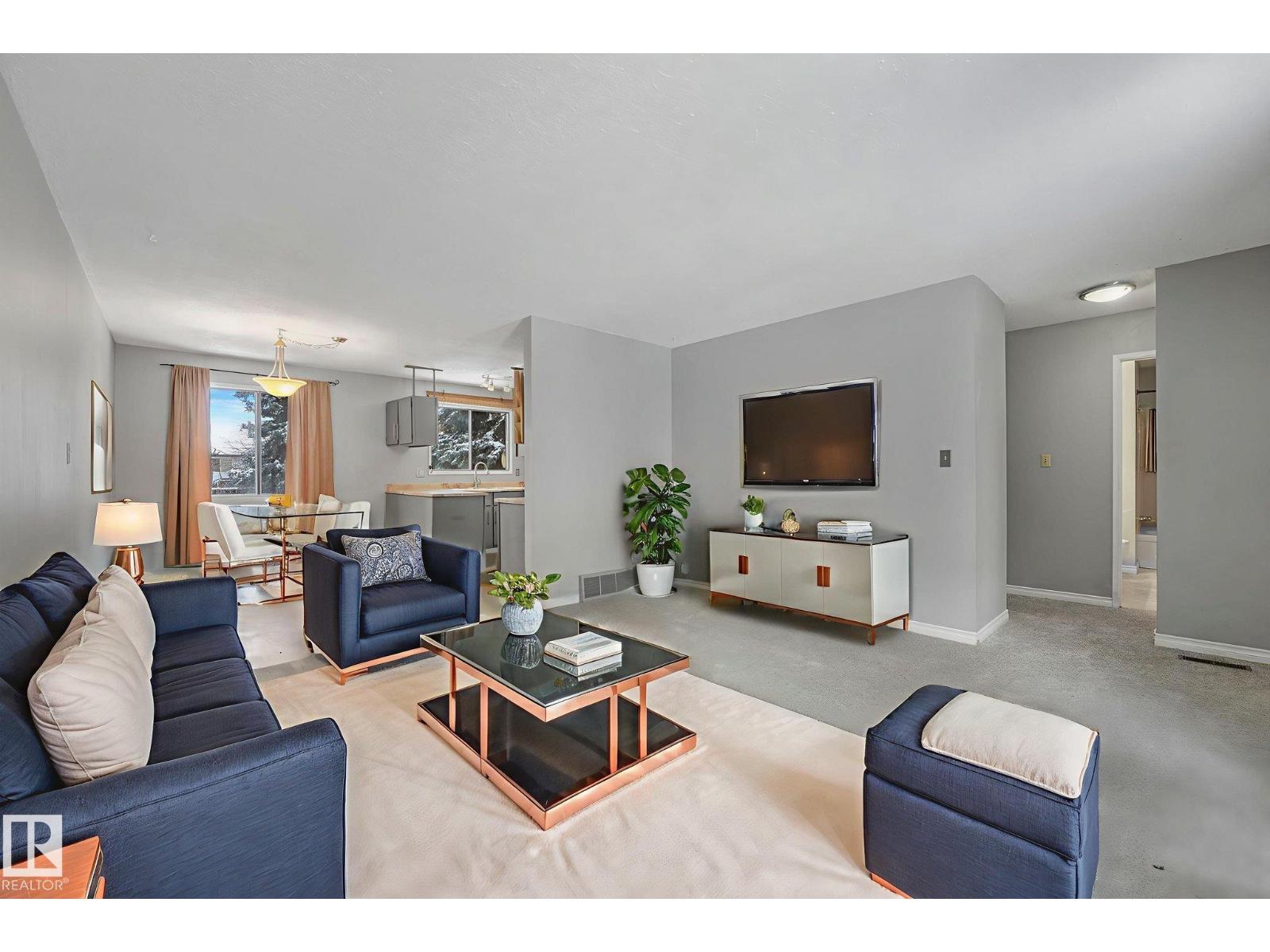 6411 12 AV NW - 9