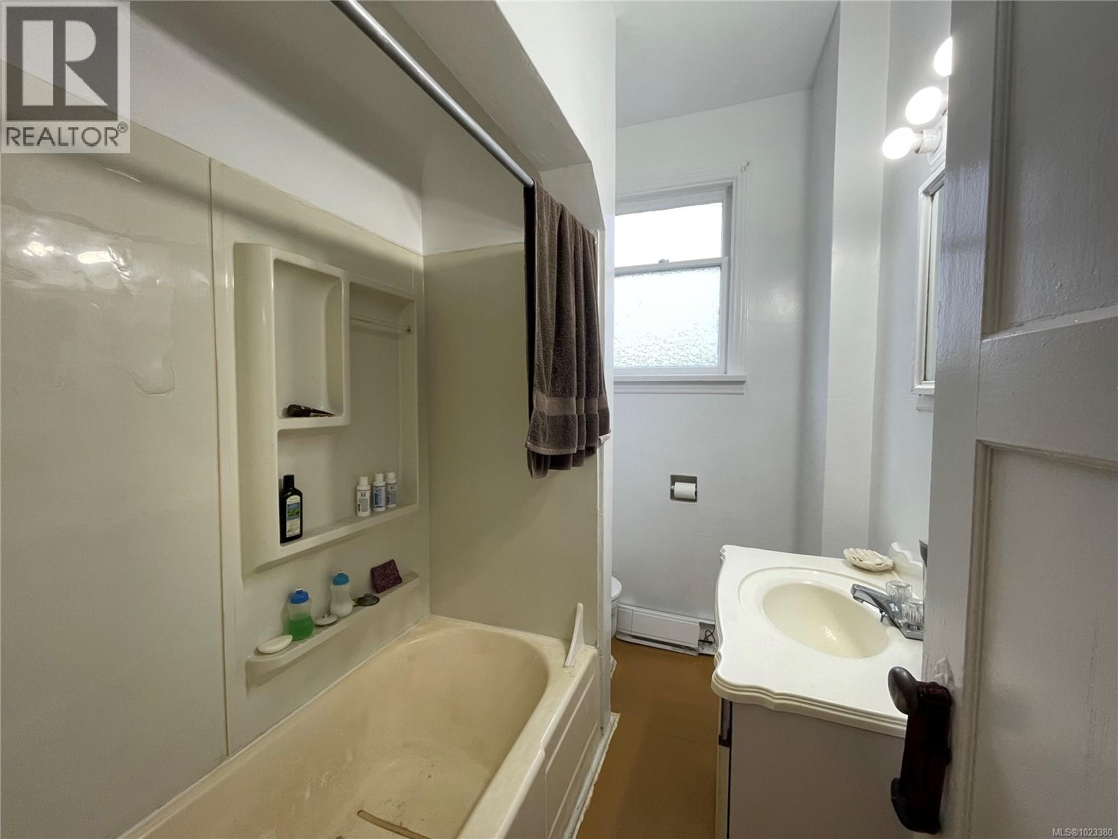 4508 Redford St, Port Alberni