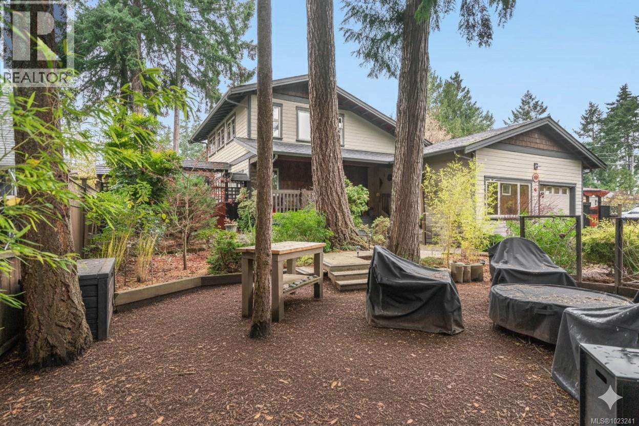 1337 Carmel Pl, Nanoose Bay