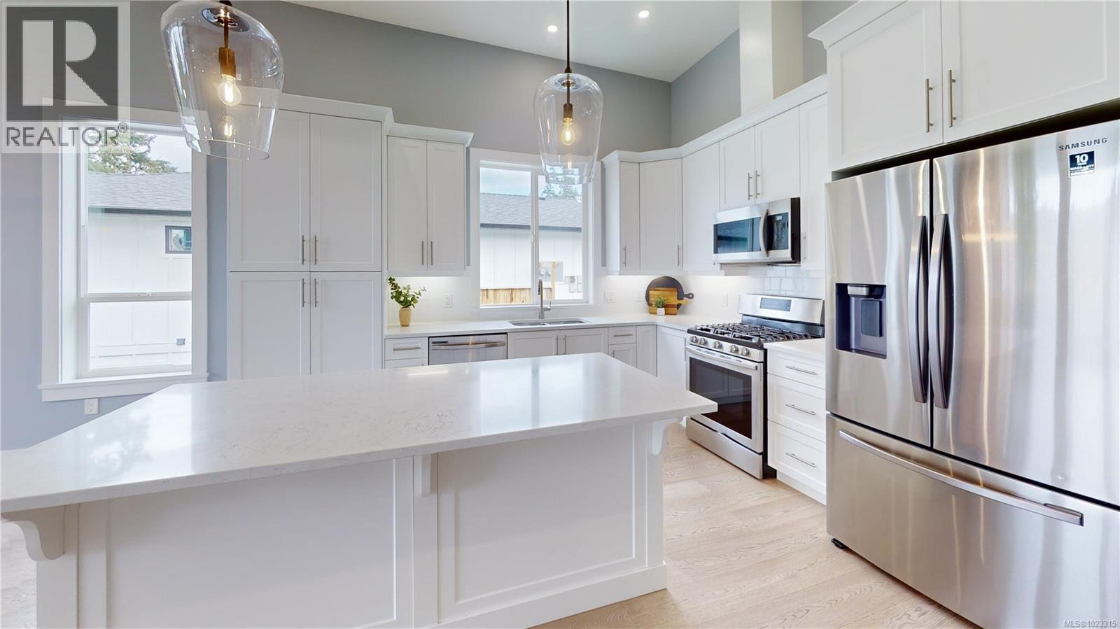 1587 Rondeault Rd, Cowichan Bay