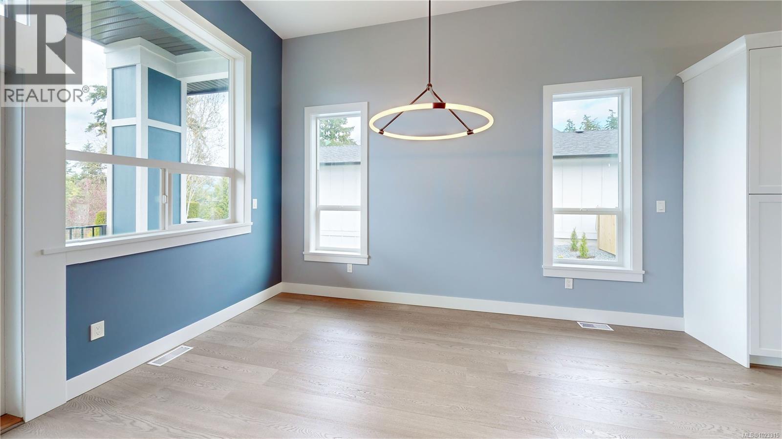 1587 Rondeault Rd, Cowichan Bay