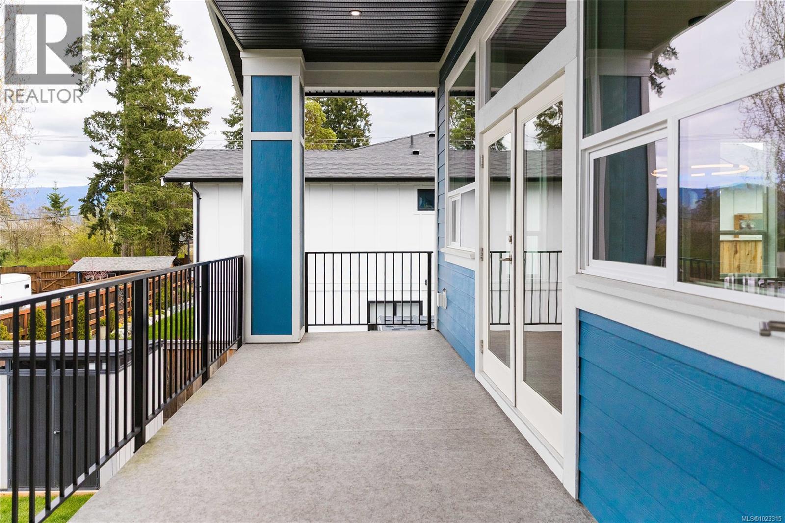 1587 Rondeault Rd, Cowichan Bay