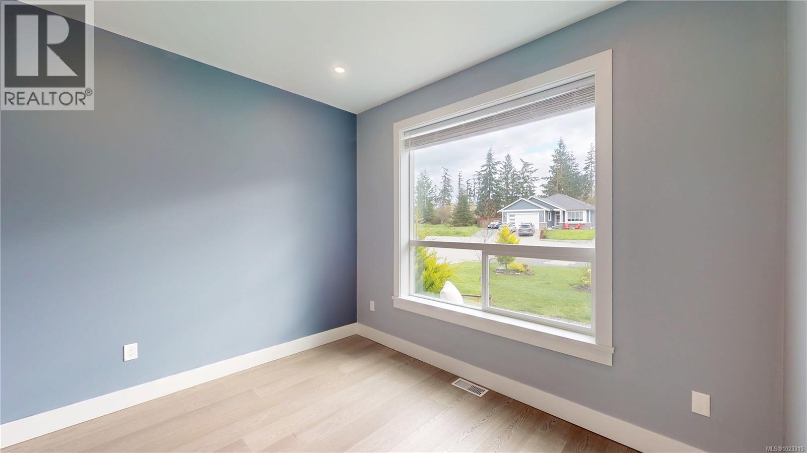 1587 Rondeault Rd, Cowichan Bay