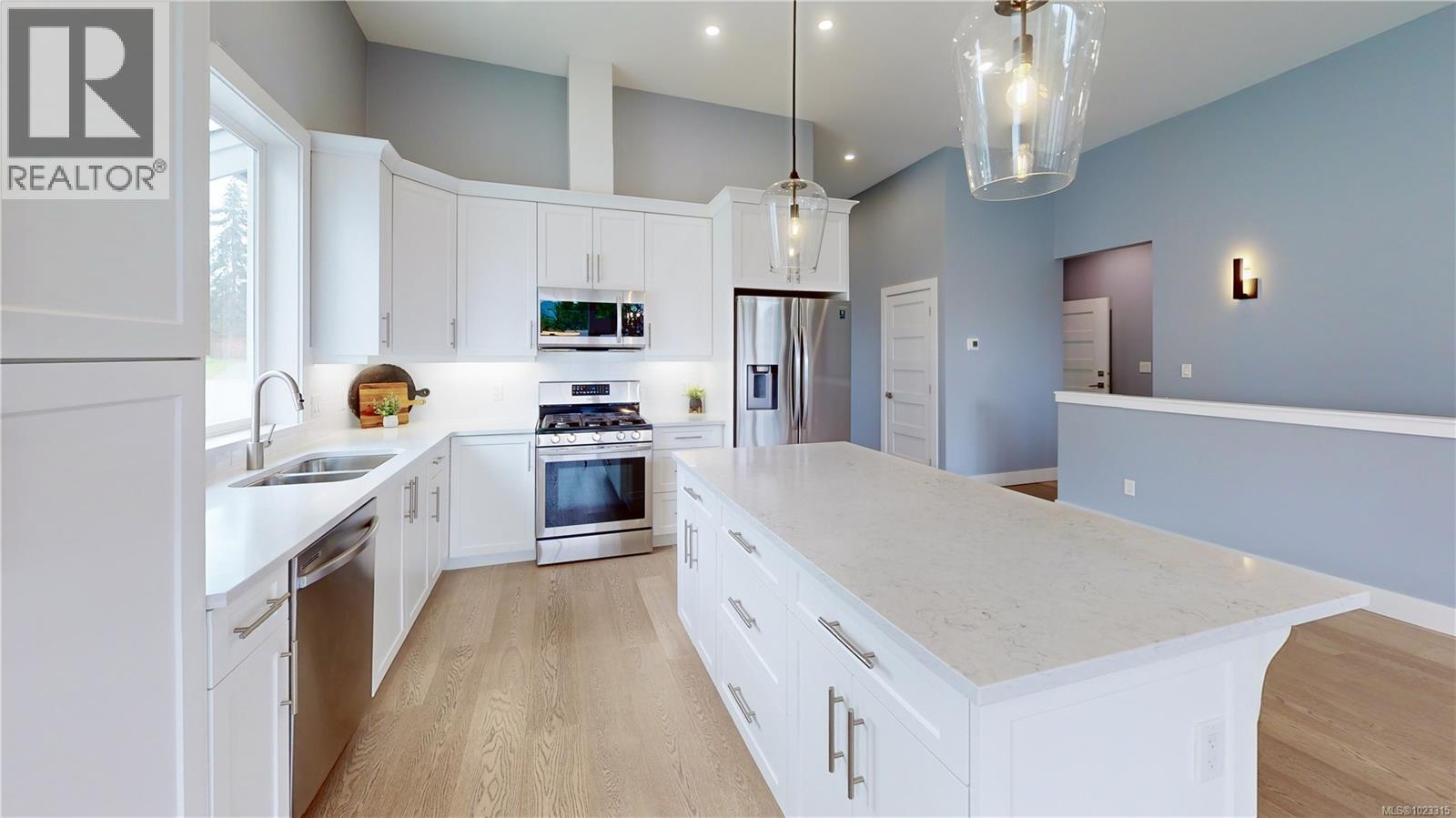 1587 Rondeault Rd, Cowichan Bay