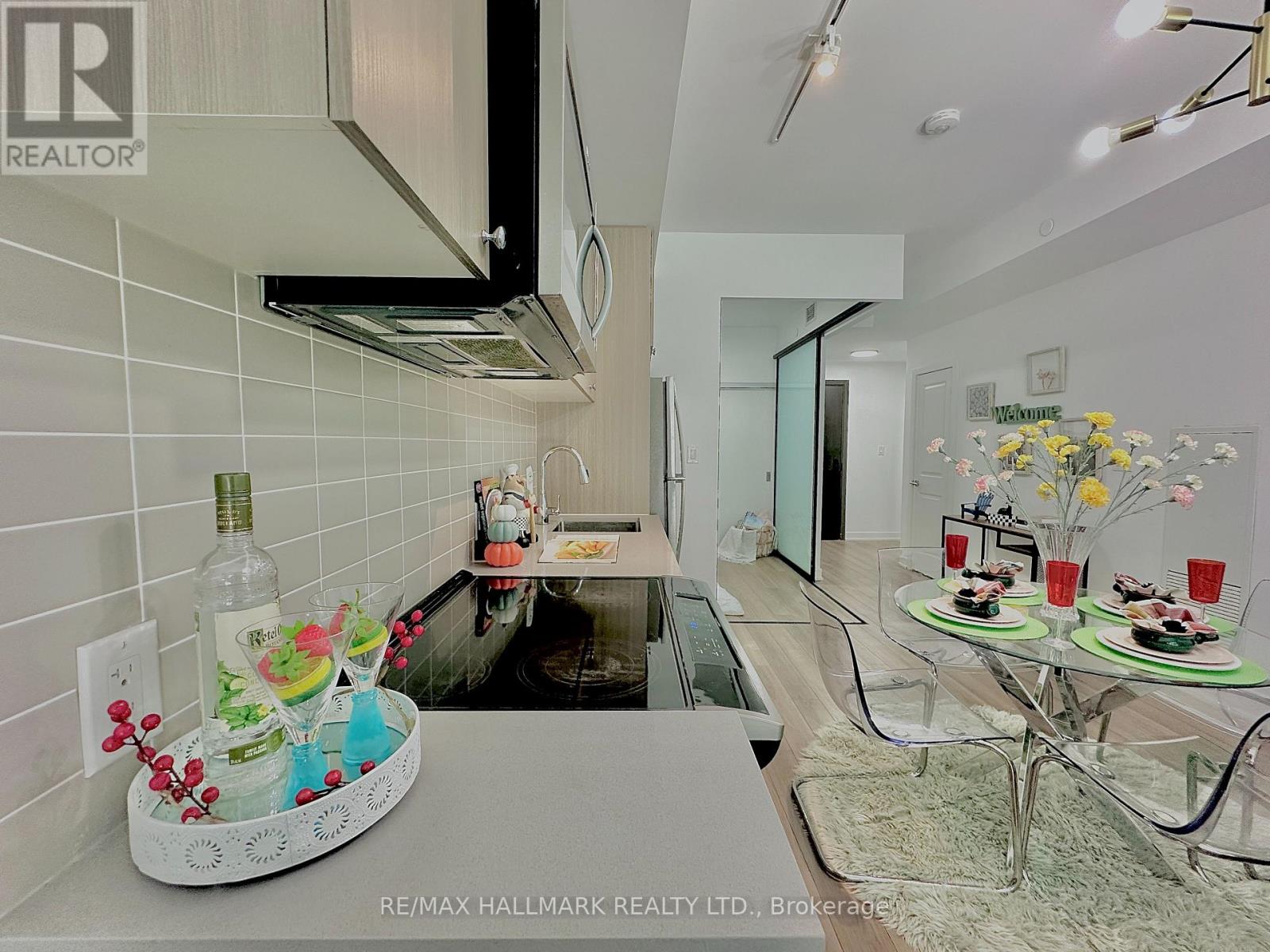 #223 2799 KINGSTON ROAD - 13